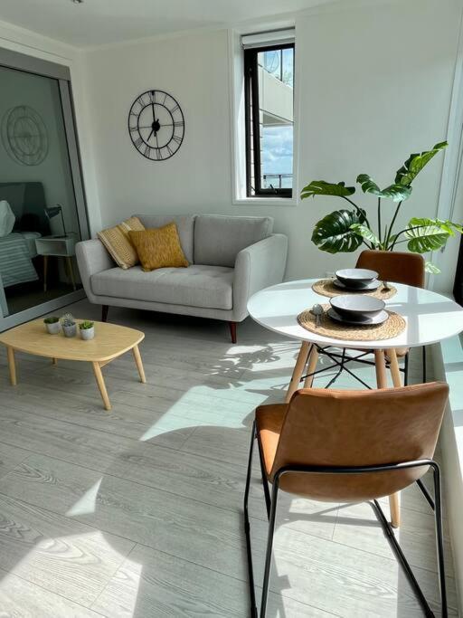 Stylish Apartment — 4-Star Luxury Hotel in Auckland, New Zealand