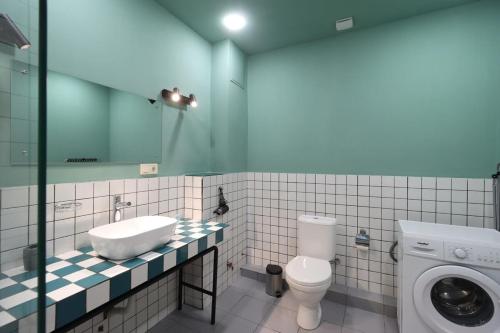 Super Central and Cozy Apartment Next to Stamba