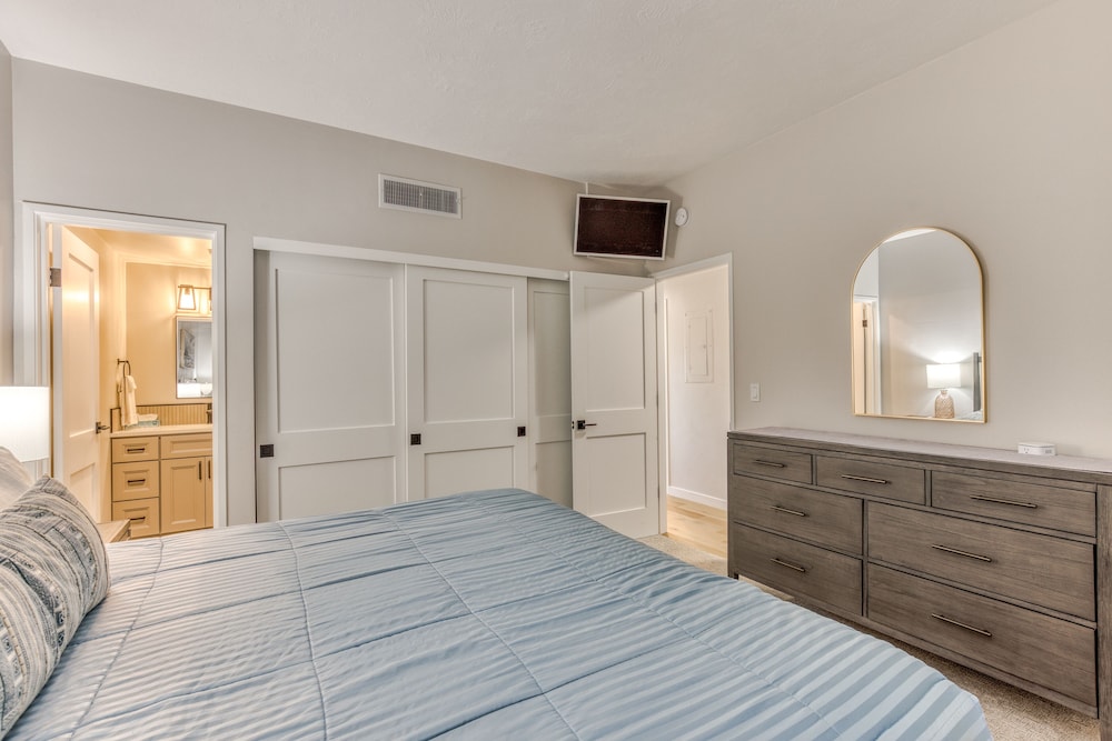 Sand & Sea Resort Condominiums - photo 149