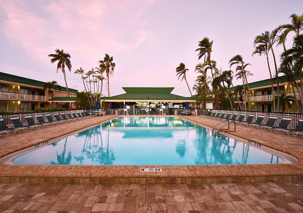 Wyndham Garden Fort Myers Beach — hotel in Fort Myers Beach