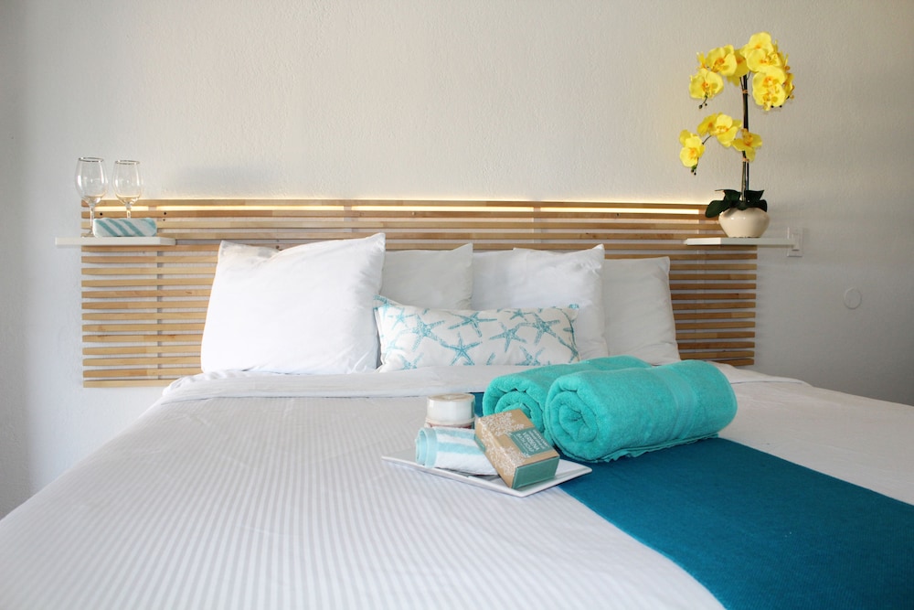Hotel Point Loma - photo 13