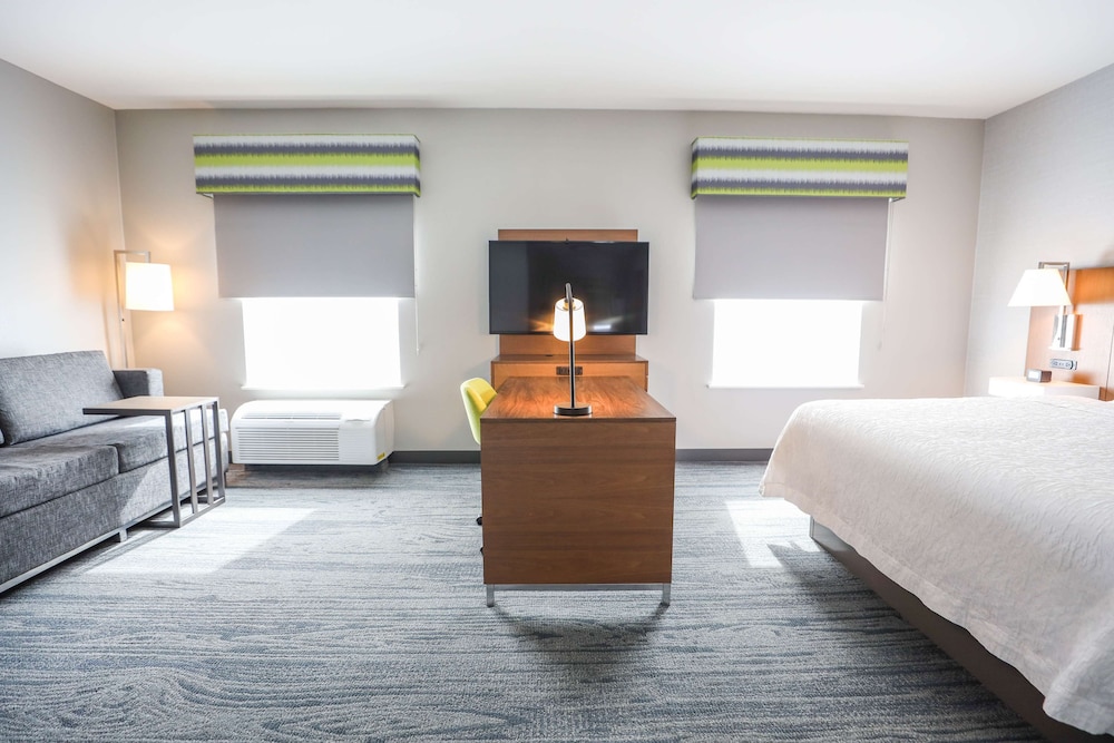 Hampton Inn & Suites Bay City TX - photo 13