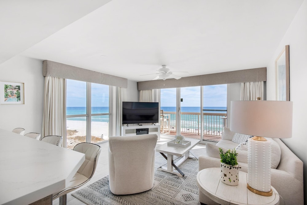 Pelican Beach Resort 501 - photo 14