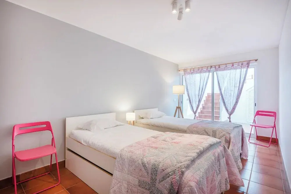 Prainha Sunny 5BR Villa — 4-Star Luxury Hotel in Alvor, Portugal