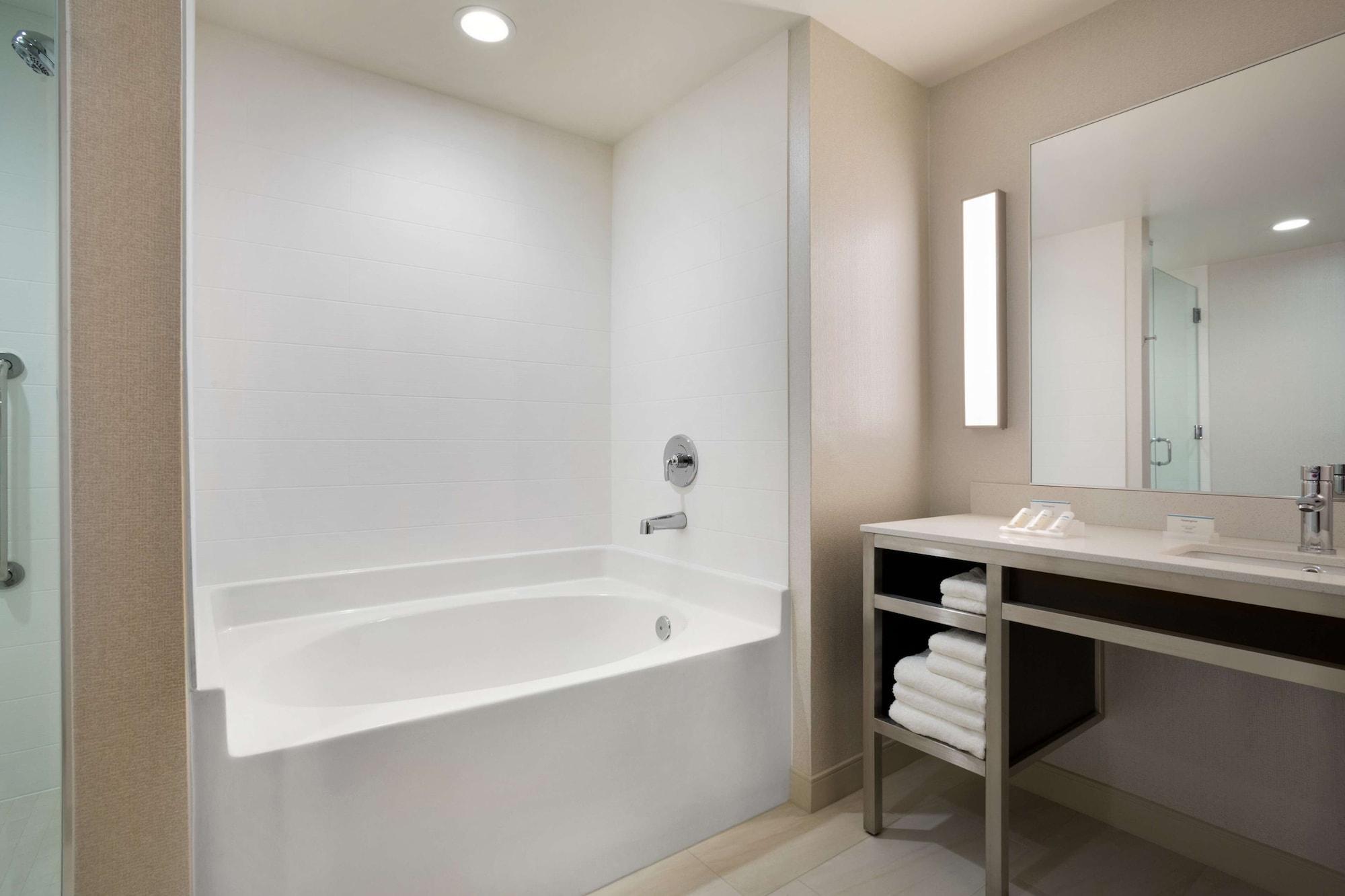 Hilton Garden Inn Downtown Birmingham - photo 17