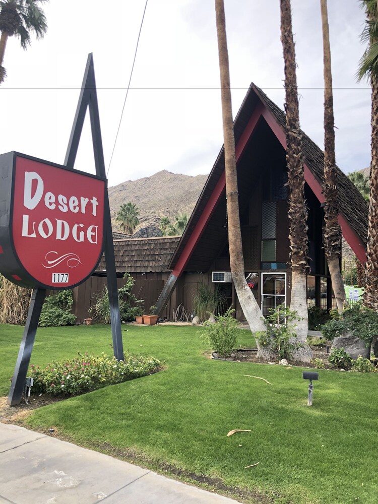 Hotel image of Desert Lodge