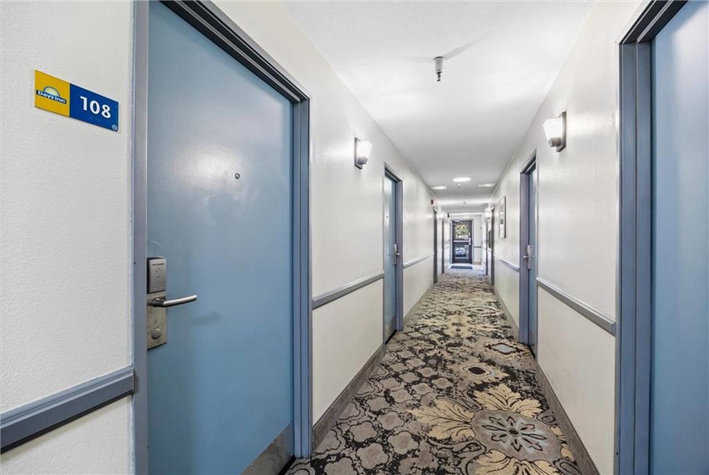 Days Inn by Wyndham Woodland - photo 36