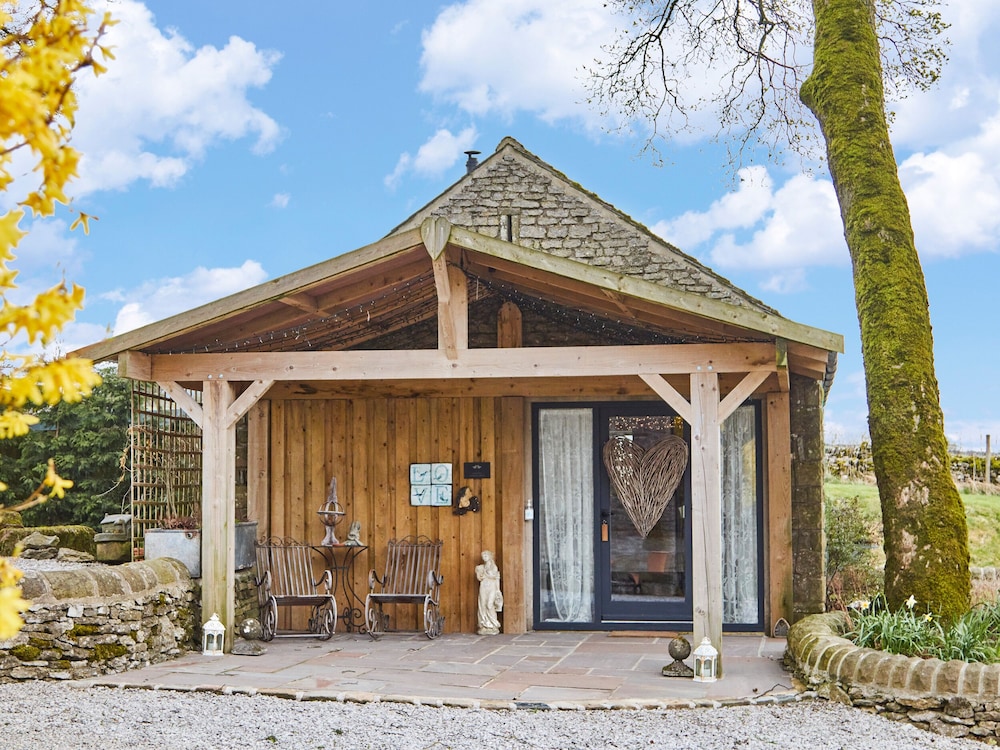 Love Nest - last minute hotel in Bakewell