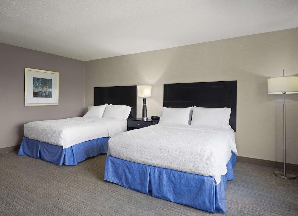 Hampton Inn & Suites Arundel Mills Baltimore - photo 25