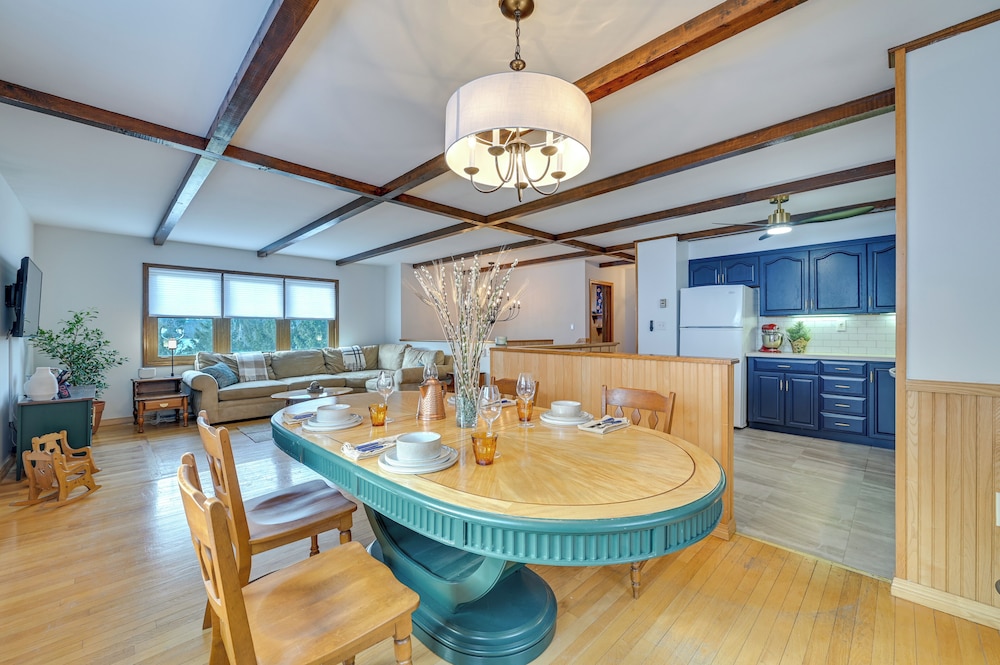 Vacation Rental Home 2 Mi to Windham Mountain - featured photo