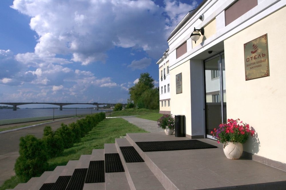 Golden Ring — hotel in Kostroma