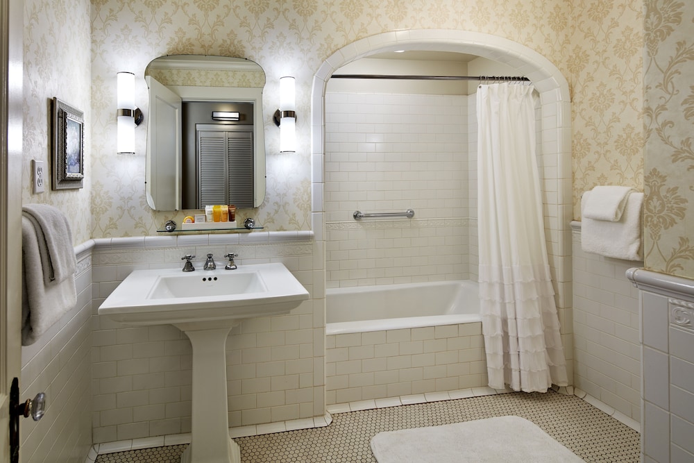 Glorietta Bay Inn Coronado Island - photo 40