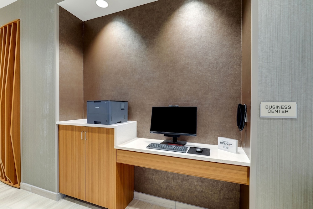 SpringHill Suites by Marriott Cheraw - photo 34
