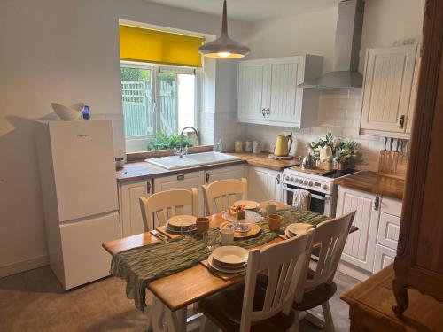 Pomeroy Cottage in the Peak District — 4-Star Luxury Hotel in Buxton, United Kingdom