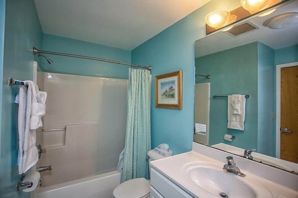 Sandpeddler Inn & Suites - photo 247