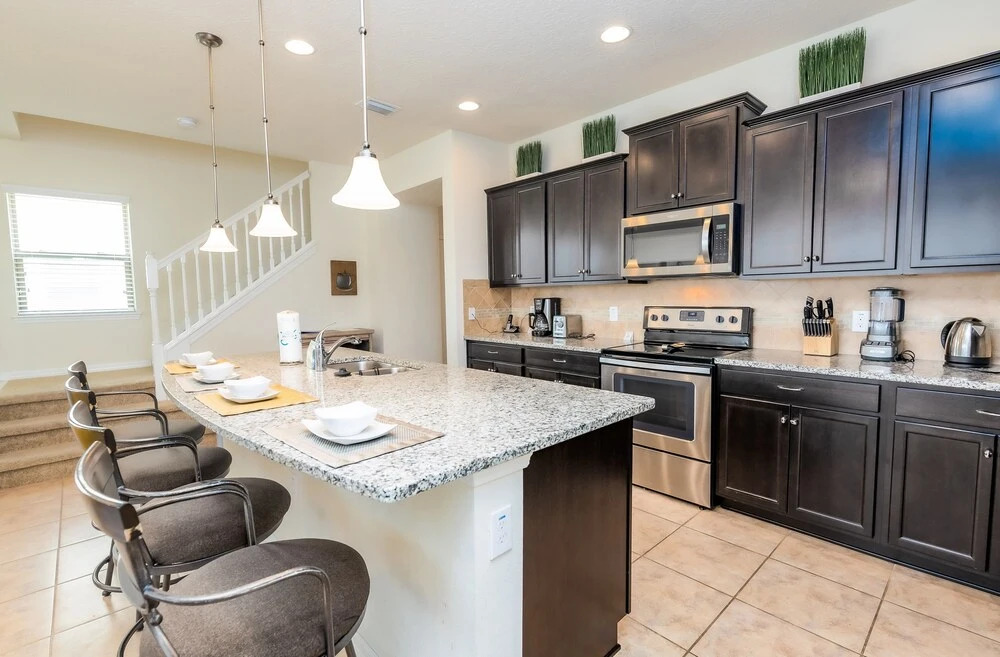 Flash 20 Off Amazing New TownHome with Pvt Pool and Access to Clubhouse Close to Disney - photo 18