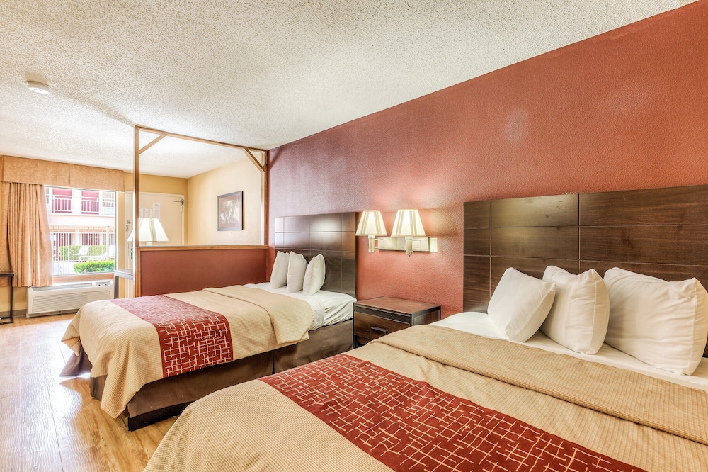Red Roof Inn Amarillo West - photo 13