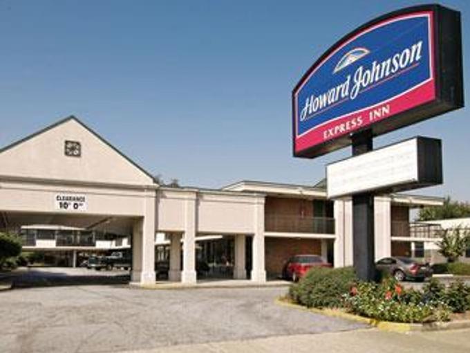 Howard Johnson Inn and Suites Columbus - featured photo
