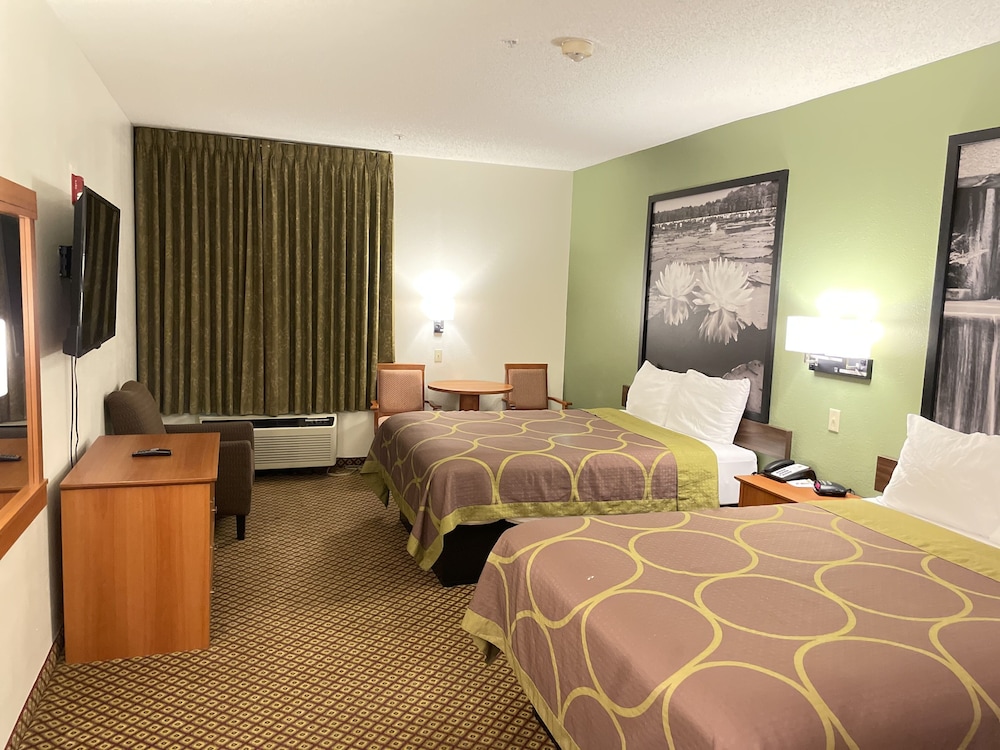 Super 8 by Wyndham Fort Worth Downtown South - photo 12