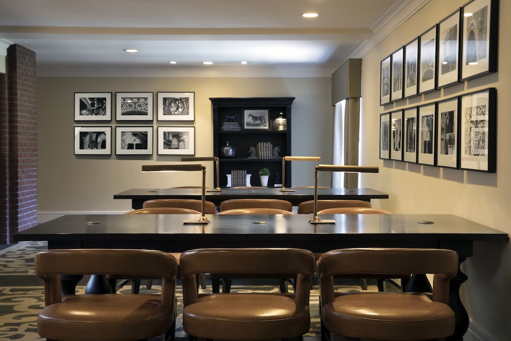 The Stanford Park Hotel - photo 39