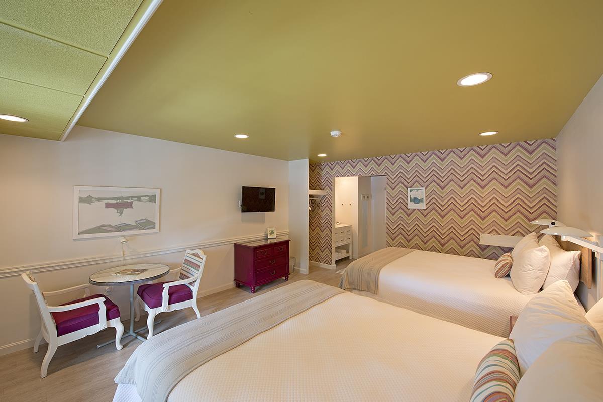 The Lodge at the Cove - photo 27