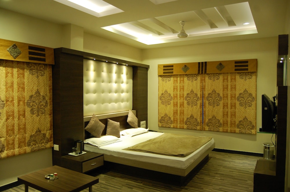 Hotel Purva - carbon neutral hotel in Indore