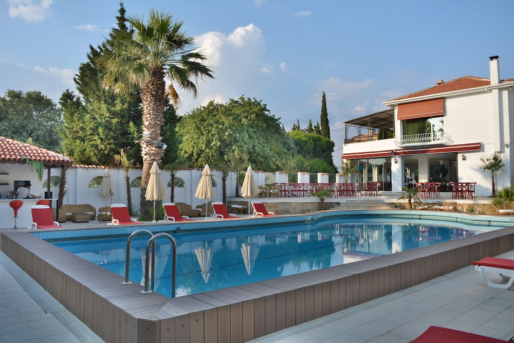 Pidasus Hotel — hotel in Burhaniye