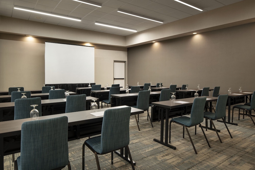 Four Points by Sheraton Tucson Airport - photo 40