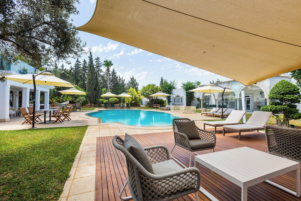 Nawara Residence — 4-Star Luxury Hotel in Al Marsa, Tunisia