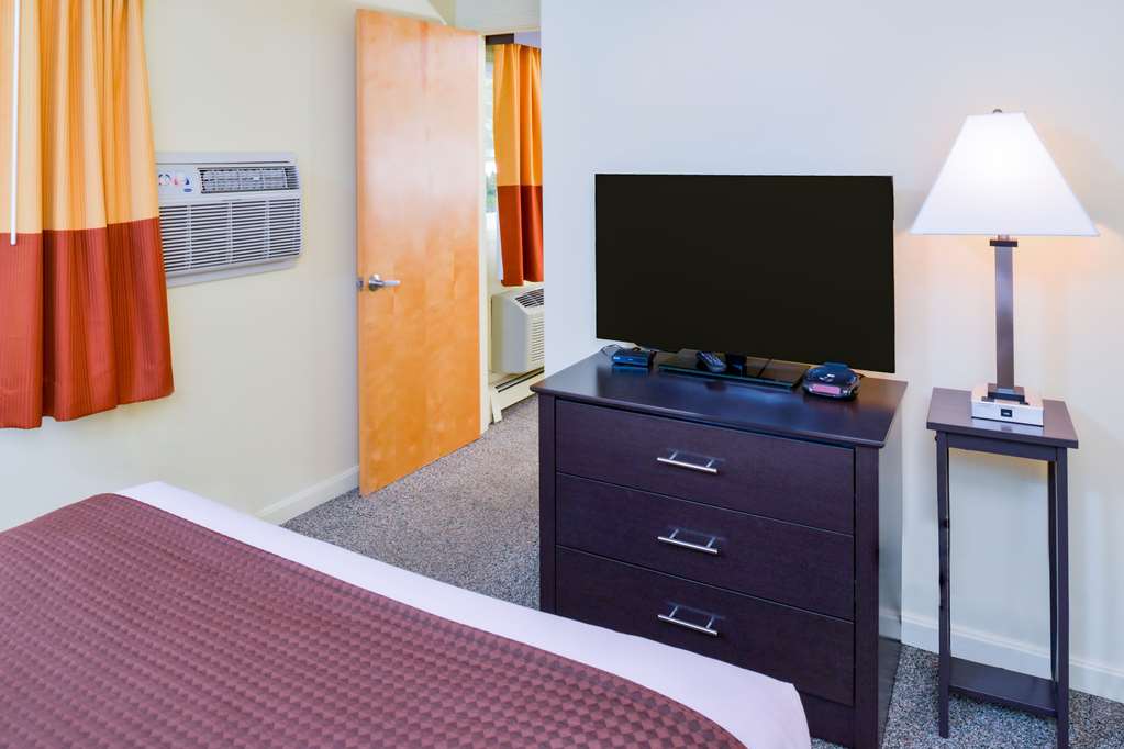 Rodeway Inn Orleans Cape Cod - photo 30