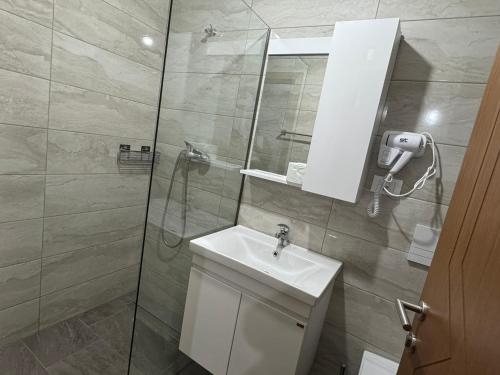 Hotel Majestic — Struga — photo 4