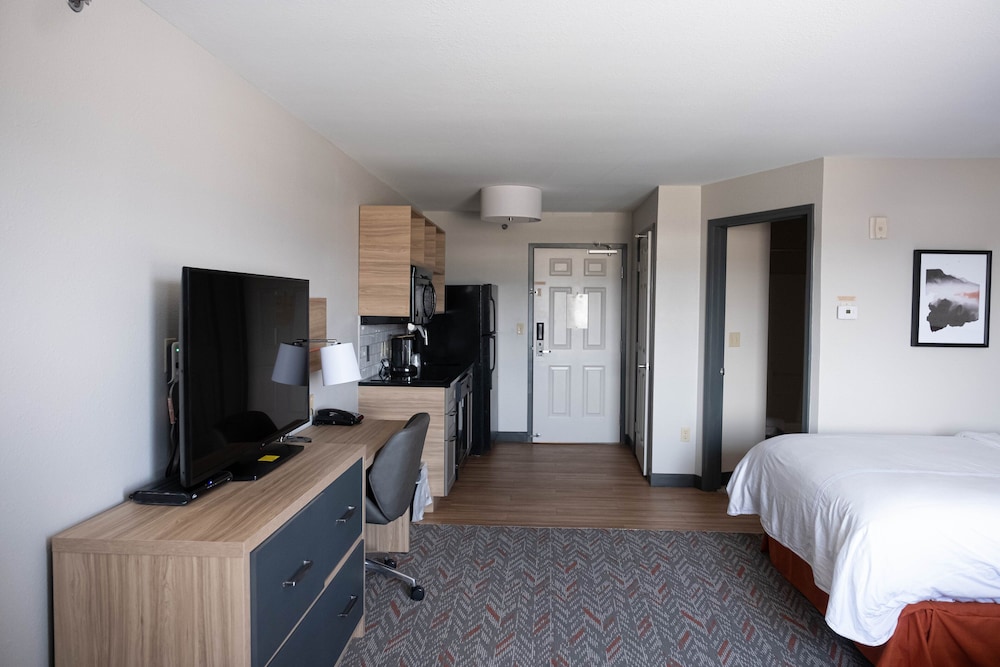 Candlewood Suites Sheridan by IHG - photo 9