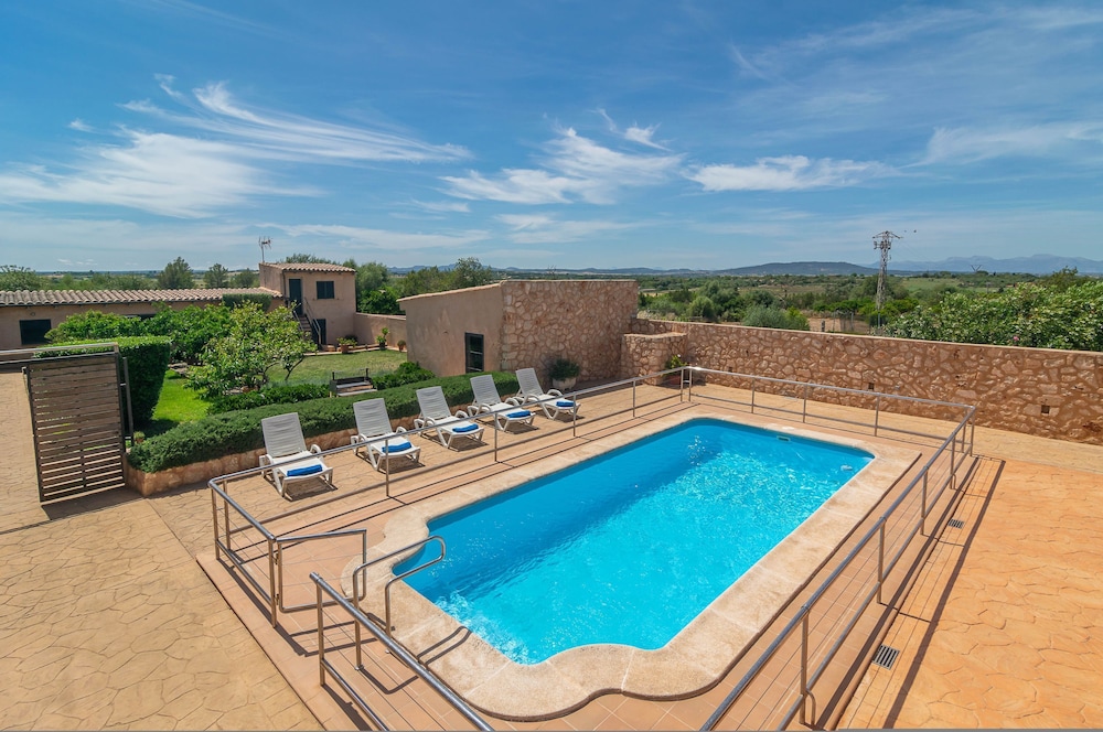 Finca Castillo in Mallorca — Manacor — photo 2
