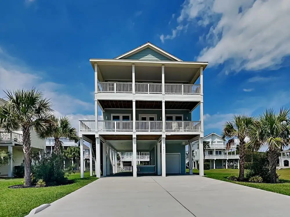 Garrett’s Grotto in Galveston, United States
