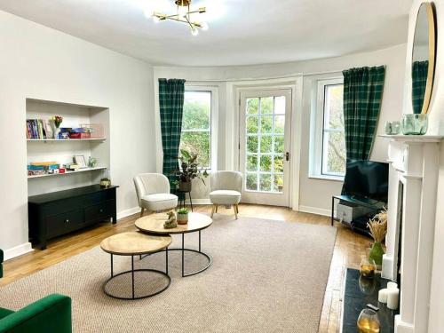 Foyleview Villa — 4-Star Luxury Hotel in Derry, United Kingdom
