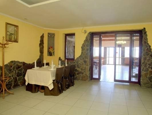 Viktoria Hotel — Obroshyne — photo 4