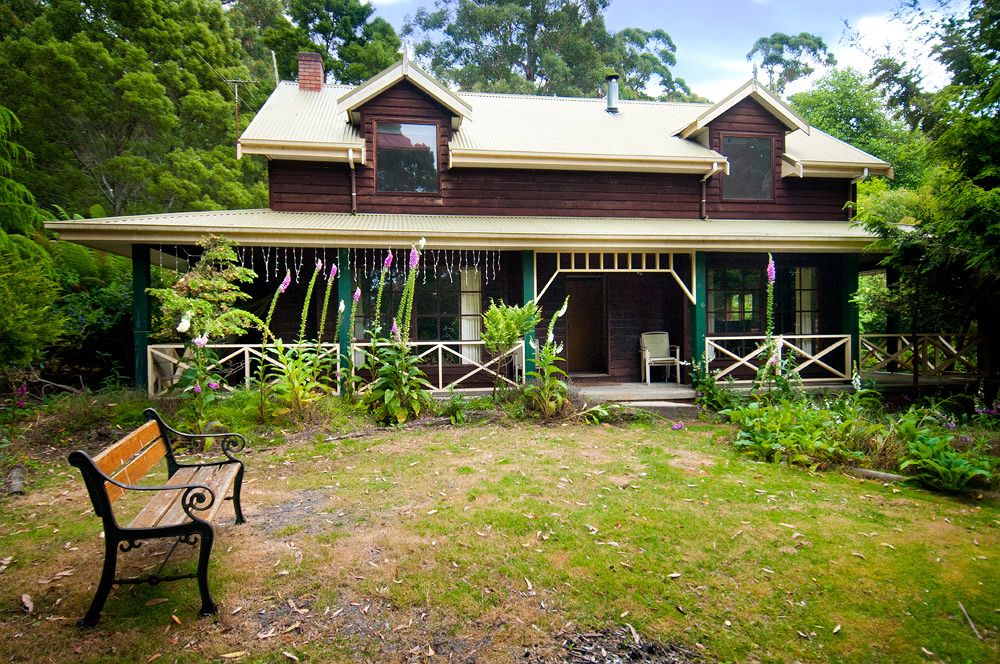 Bruny Island Accommodation Services - carbon neutral hotel in Sunshine Coast