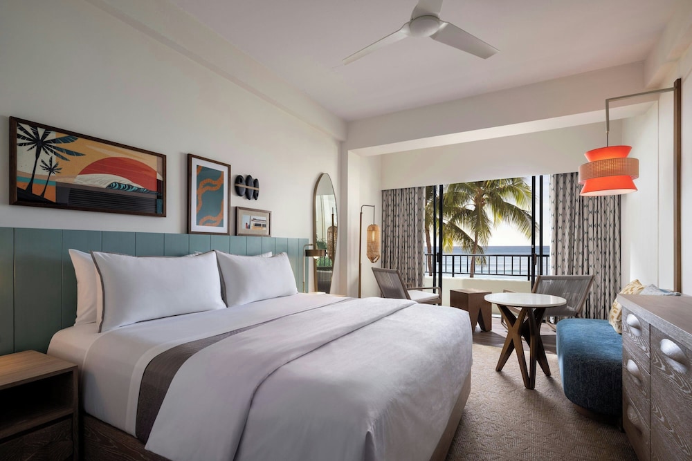 Moana Surfrider A Westin Resort & Spa Waikiki Beach - photo 44