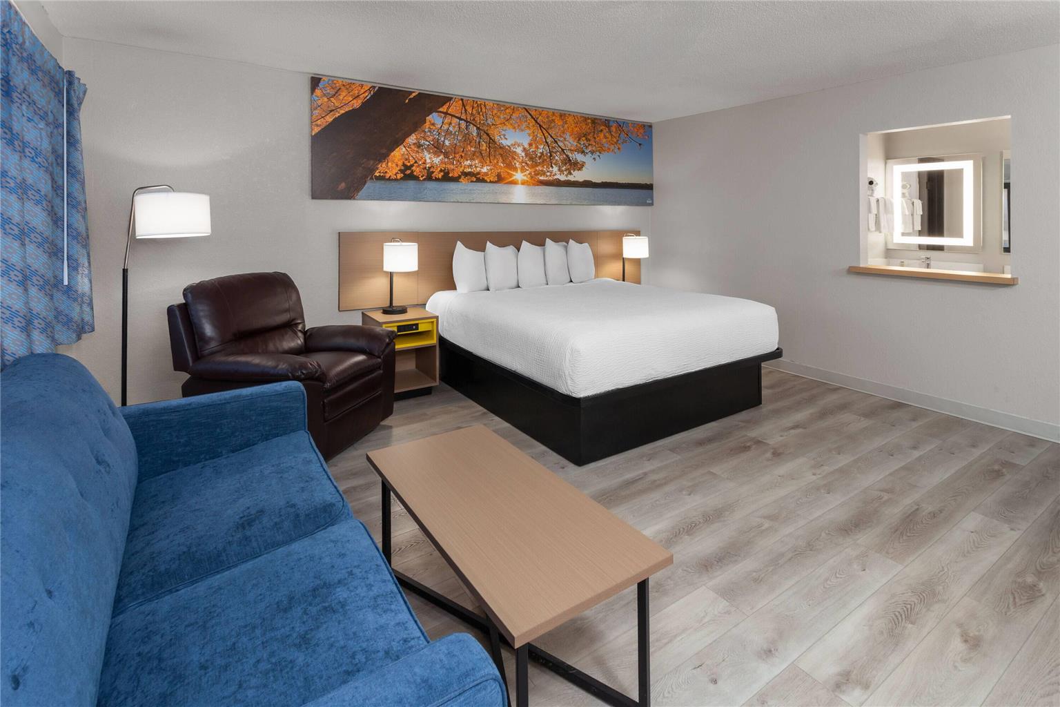 Days Inn by Wyndham Mason City - photo 10