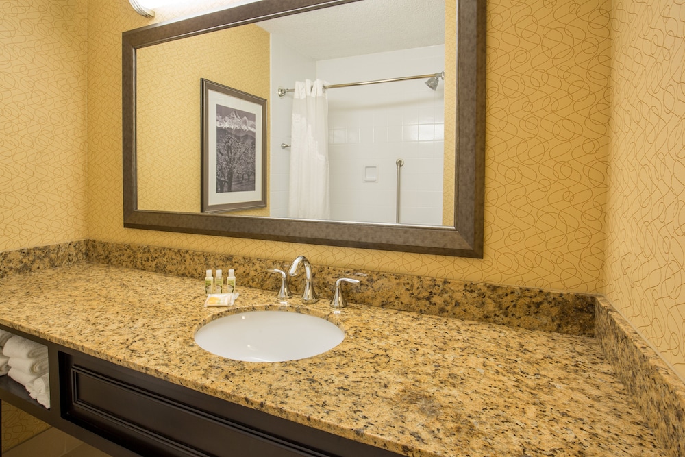 Holiday Inn Airport Portland by IHG - photo 16