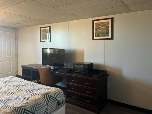 Studio 6 Borger Tx Boom Town - photo 25