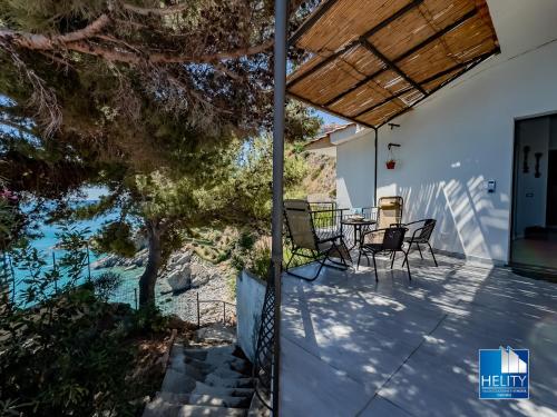 Caminia Secret Oasis Beach — hotel in Staletti