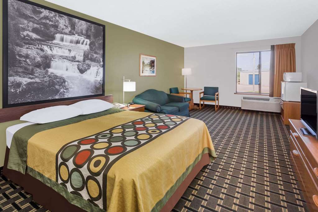 AmericInn by Wyndham Columbus Wisconsin - photo 25