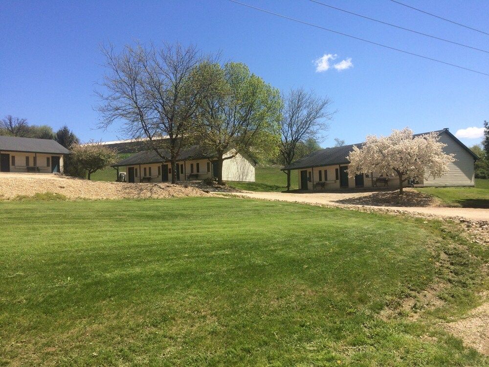 Trailside Inn in Lanark, United States