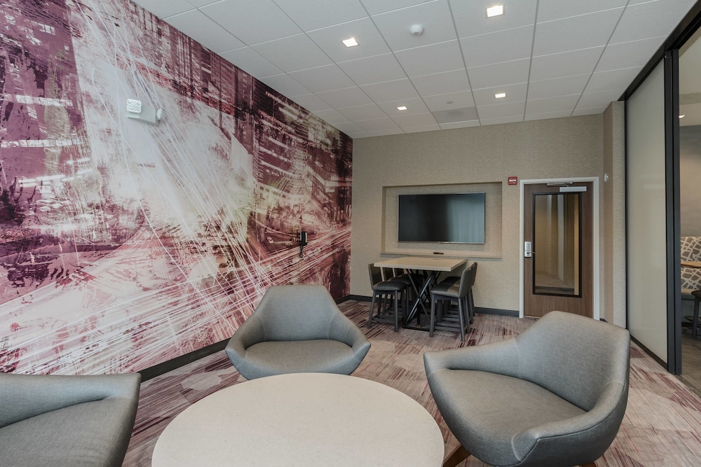 Courtyard by Marriott South Bend Downtown - photo 36