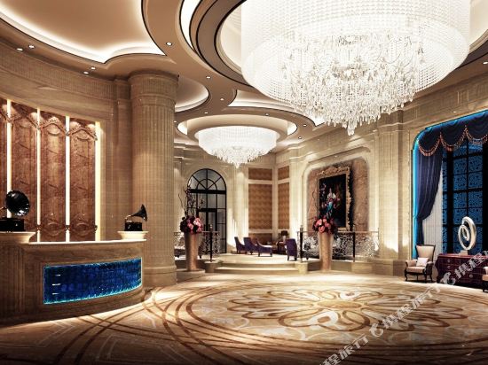 French Theme Gold Place Hotel — 4-Star Luxury Hotel in Chengdu, People's Republic of China