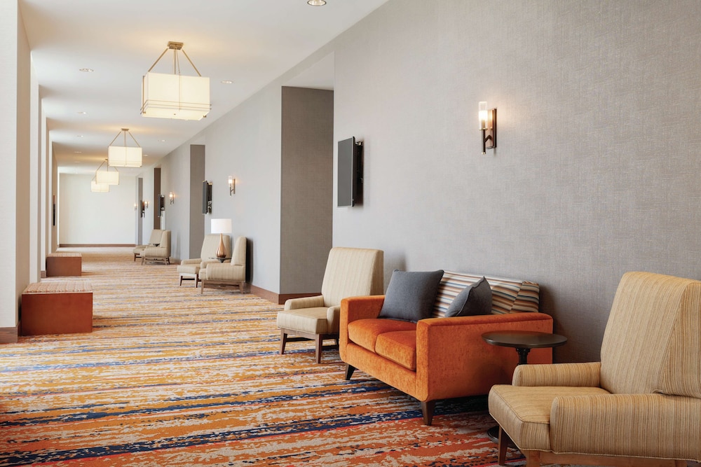 Embassy Suites Hilton South Jordan Salt Lake City - photo 36