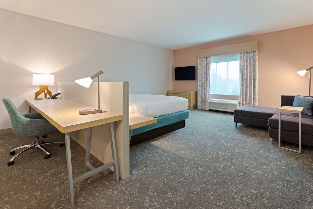 Hilton Garden Inn Homestead - photo 10
