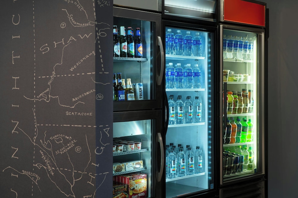 Courtyard by Marriott Providence Lincoln - photo 32