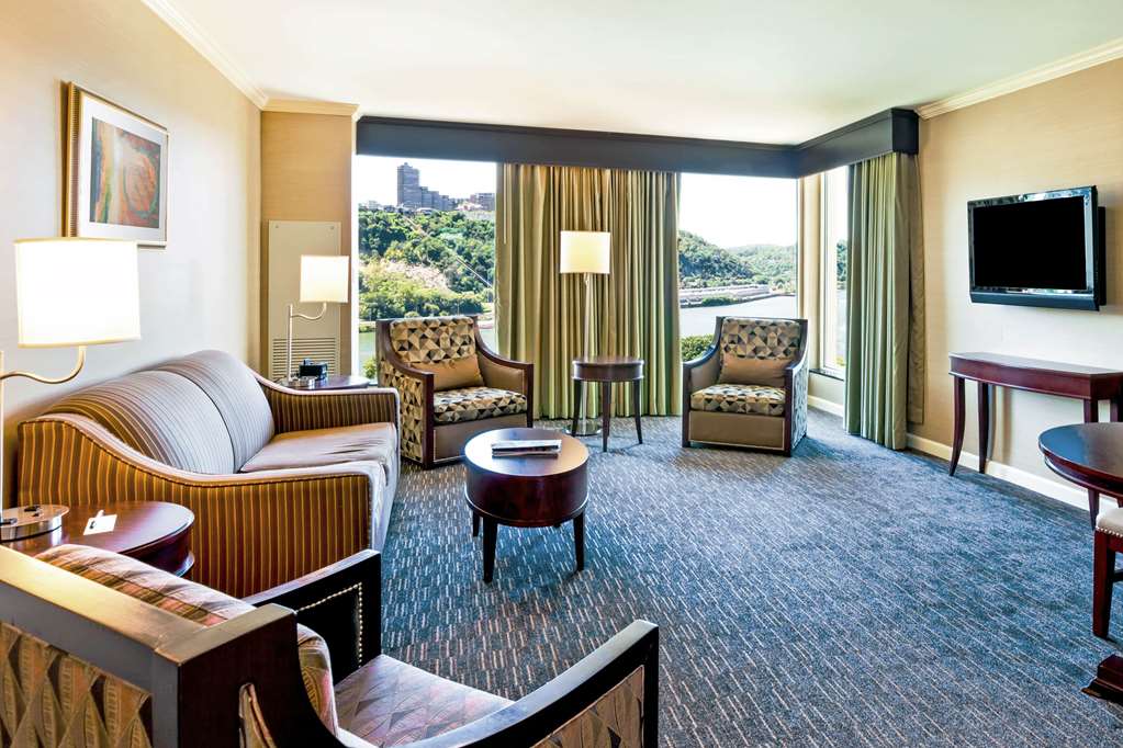 Wyndham Grand Pittsburgh Downtown - photo 24